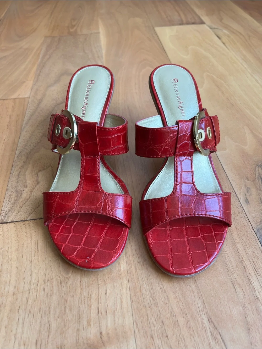 Women’s Size 8 Red Crocodile Print Etienne Aigner Heeled Sandals